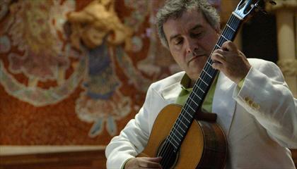 Manuel González