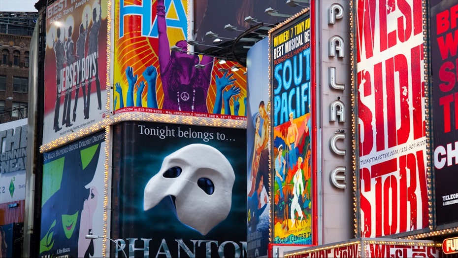 Broadway El Musical On Ice