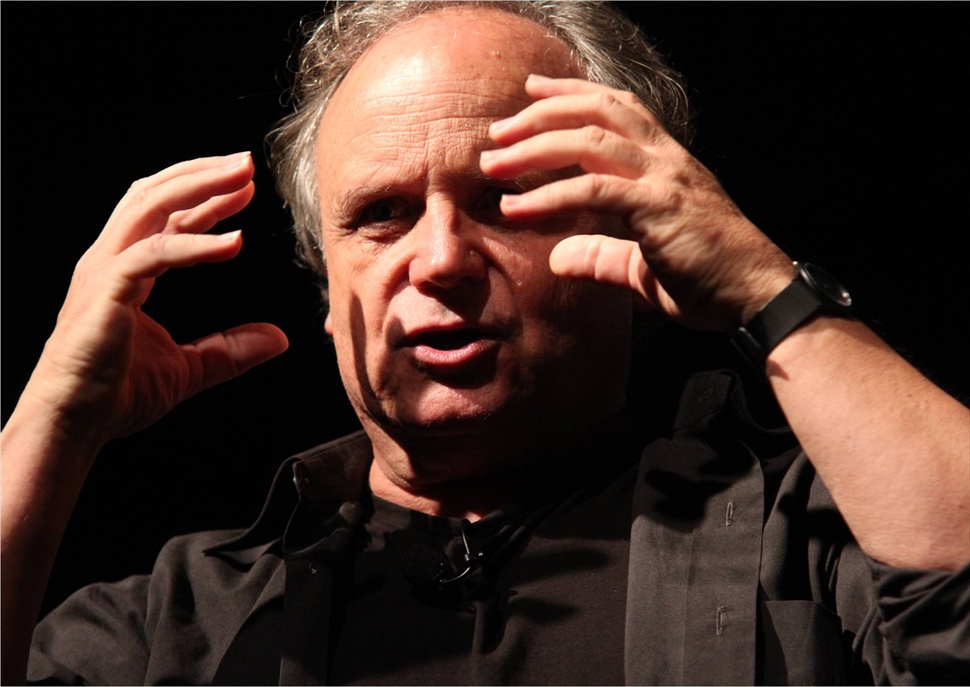 Divines Seduccions amb Arnau Vilardebó (Festival EVA - En Veu Alta)