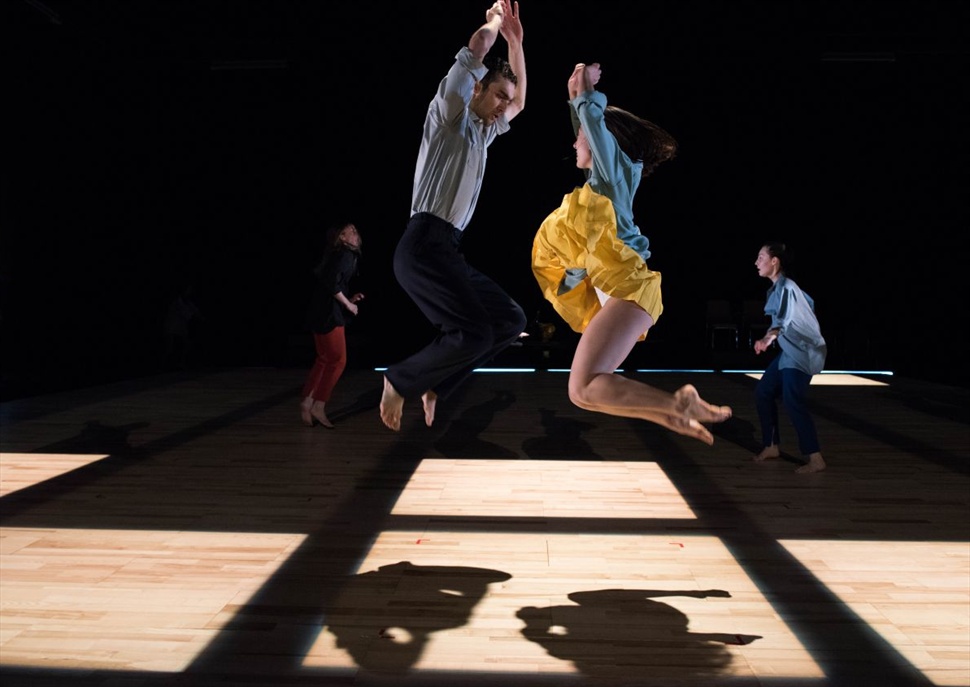 Anne Teresa de Keersmaeker / Rosas · Achterland