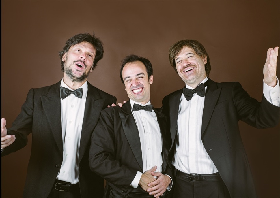TENORS. Cia Illuminati