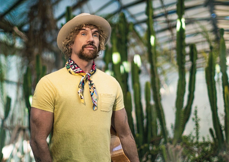 Macaco + Alex Serra & Totidub · NEC