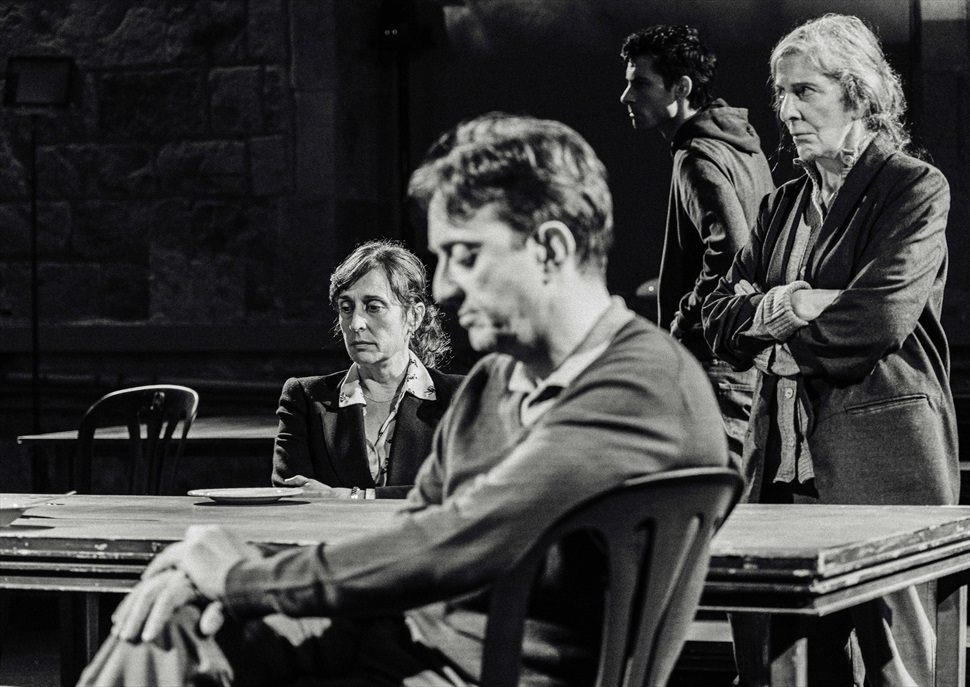 Tots ocells · Grec Festival de Barcelona 2024 Tots ocells · Grec Festival de Barcelona 2024