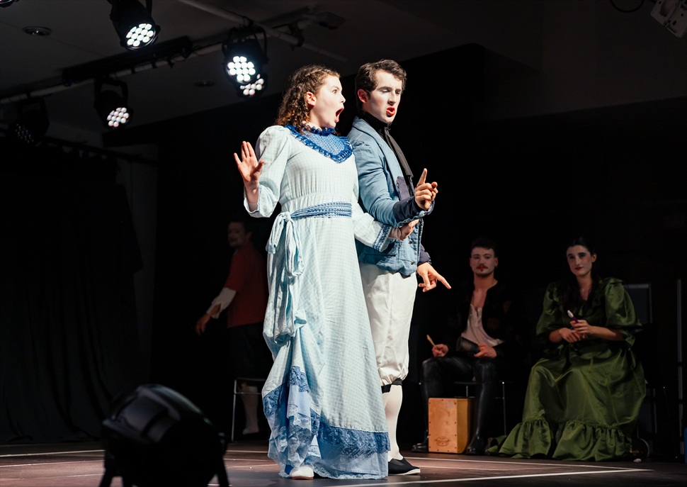 Commed.I.A (o un amor artificial)