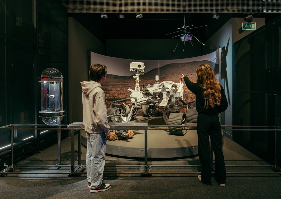 Visita-Tertúlia exclusiva "Café amb extraterrestres" al CosmoCaixa